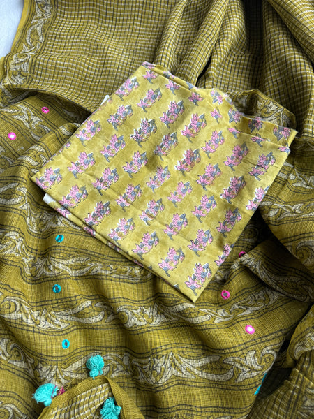 रंगमंच - Embroidered pallu -  Mehandi Green