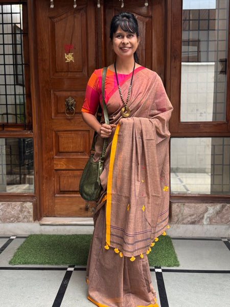 Handloom Pure Cotton Saree With Embroidered Pallu