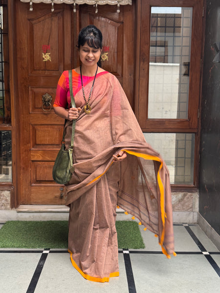 Handloom Pure Cotton Saree With Embroidered Pallu