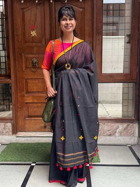 Handloom Pure Cotton Saree With Embroidered Pallu