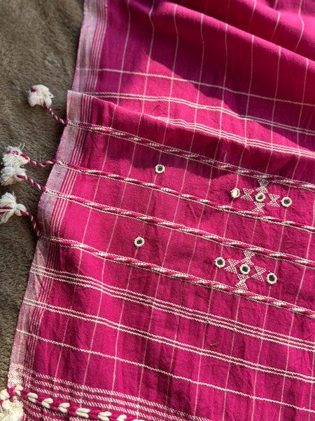 Viraasat - Bhujodi handwoven organic kala cotton stole