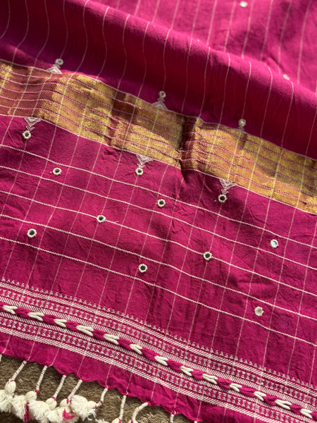 Viraasat - Bhujodi handwoven organic kala cotton stole