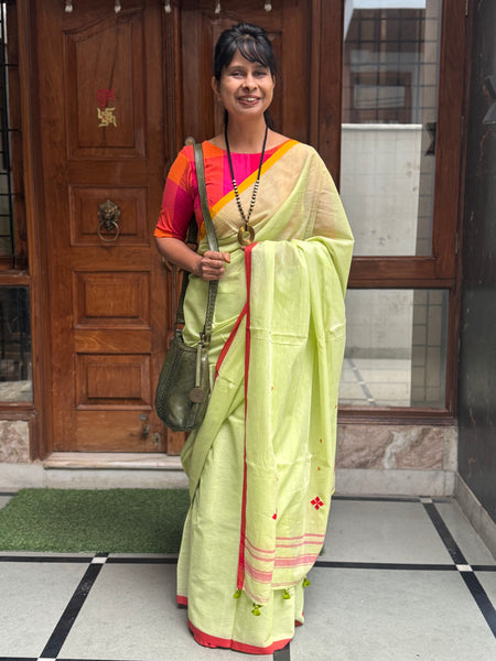 Handloom Pure Cotton Saree With Embroidered Pallu