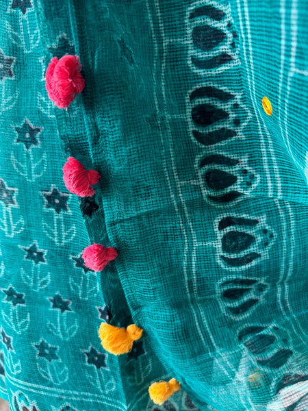 रंगमंच - Embroidered Pallu Kota Saree-  Dark Green