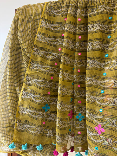 रंगमंच - Embroidered Pallu Kota Saree- Mehandi Green