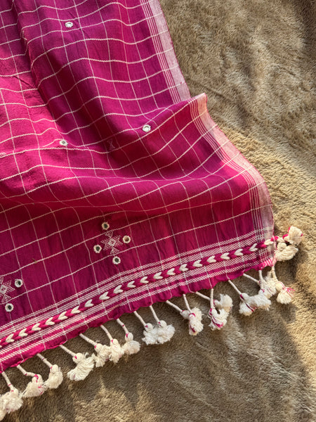 Viraasat - Bhujodi handwoven organic kala cotton stole