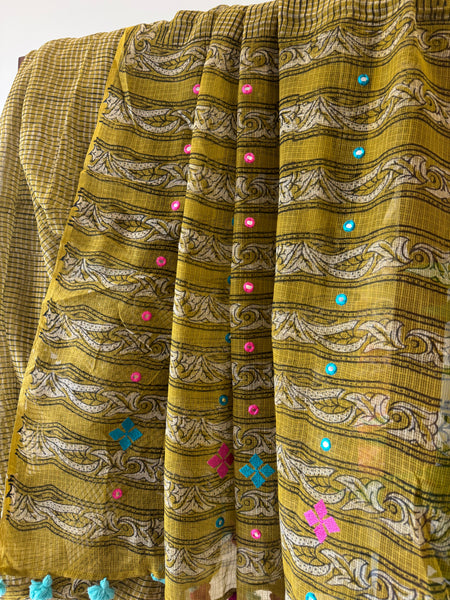 रंगमंच - Embroidered Pallu Kota Saree- Mehandi Green