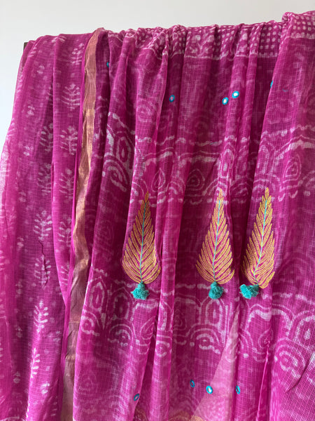 रंगमंच -Embroidered pallu Kota Saree - Bright Pink