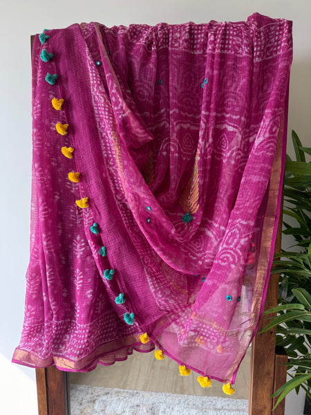 रंगमंच -Embroidered pallu Kota Saree - Bright Pink