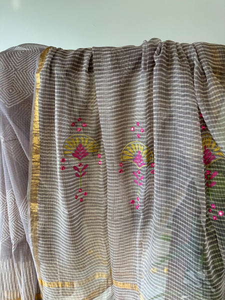 रंगमंच -Embroidered Pallu Kota Saree- Light Grey