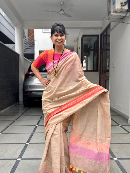 Woven Border Handloom Pure Cotton Saree With Embroidered Pallu