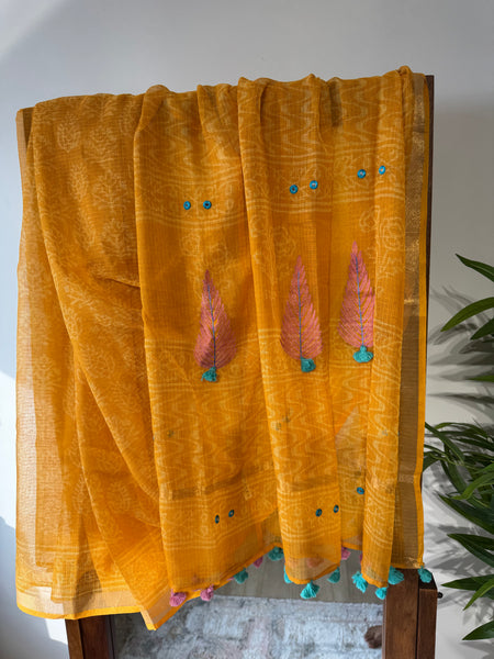 रंगमंच - Embroidered Pallu Kota Saree- Dark Yellow