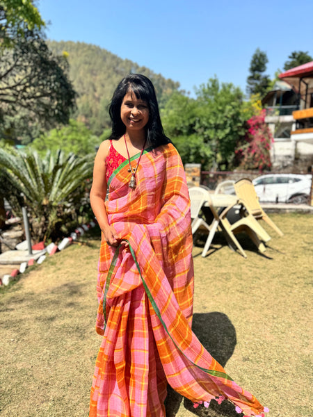 Urban Tana - Handwoven Linen Saree