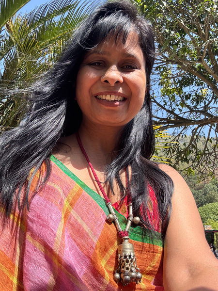 Urban Tana - Handwoven Linen Saree