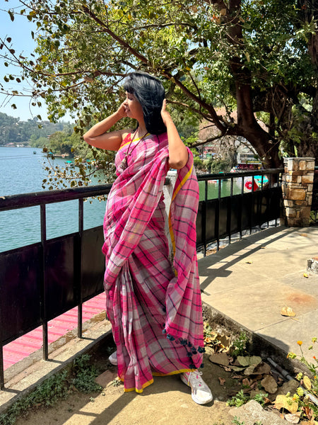 Urban Tana - Handwoven Linen Saree