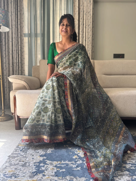 Embroidered pallu & inner side patchwork border- kota doria saree