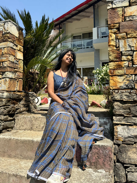 Urban Tana - Handwoven Linen Saree