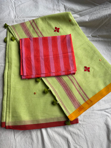 Handloom Pure Cotton Saree With Embroidered Pallu