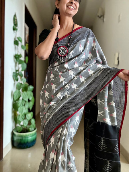 Woven Ikkat Pochampally Cotton saree