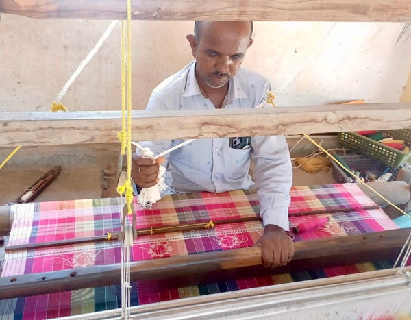 Bhujodi saree - Organic Kala Cotton - Satrangi