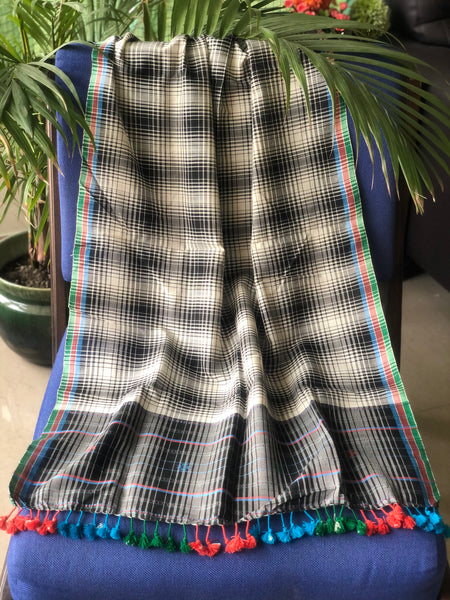 Plaids Offwhite Handwoven Kutchi Stole with Traditional Kutch Design